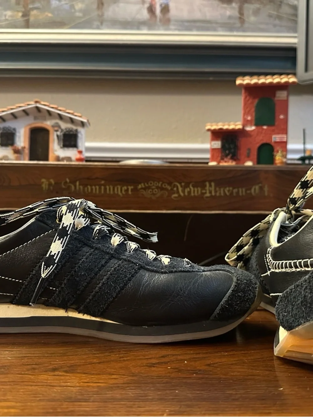 Adidas x Wales Bonner Country Core Black Size 11 - Picture 5 of 7